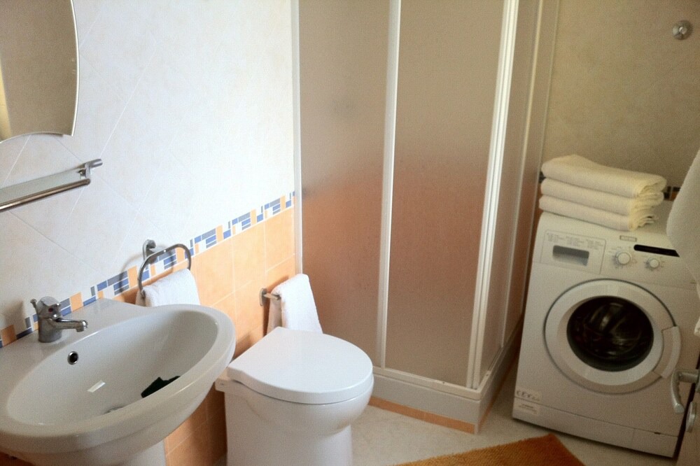 Photo of Bathroom in Contrada Difesa I