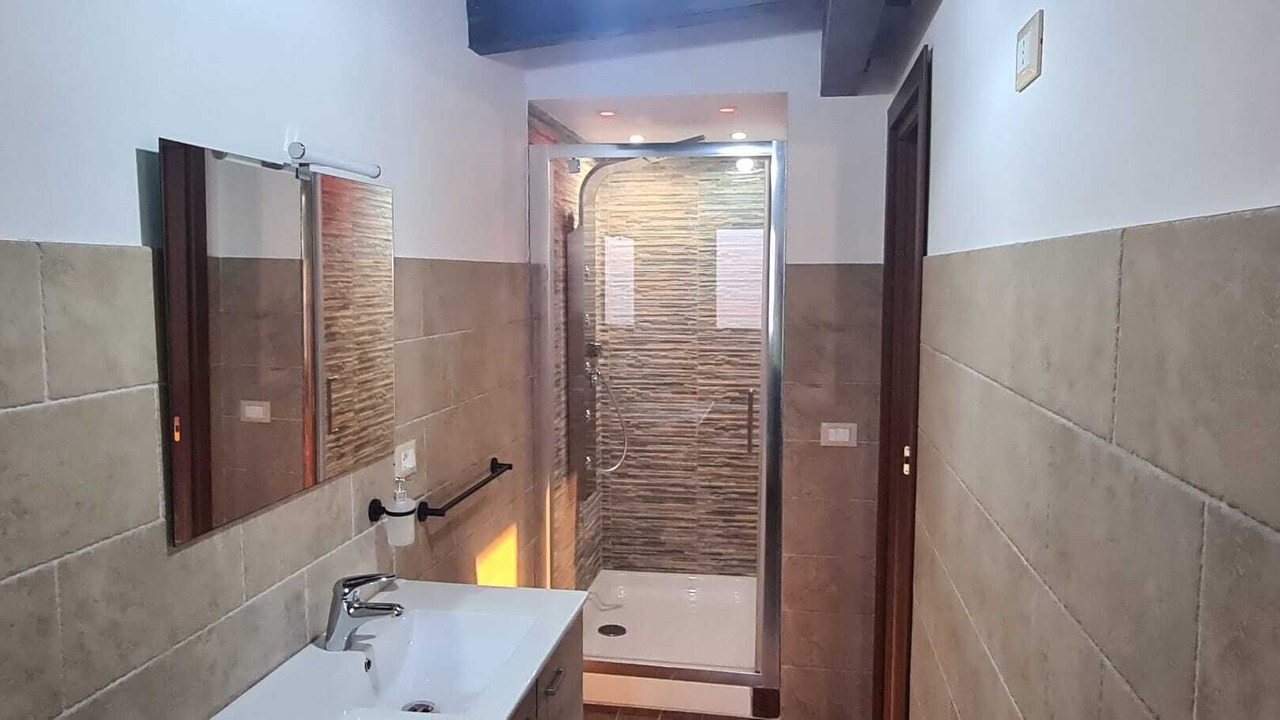Photo of Bathroom in Villa San Giovanni