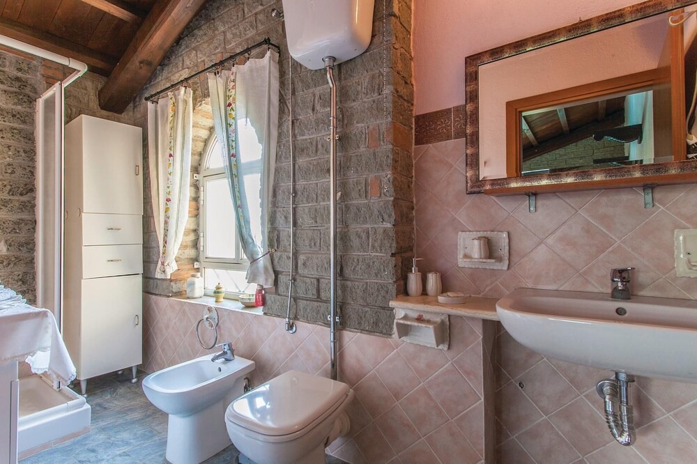 Photo of Bathroom in Soriano nel Cimino