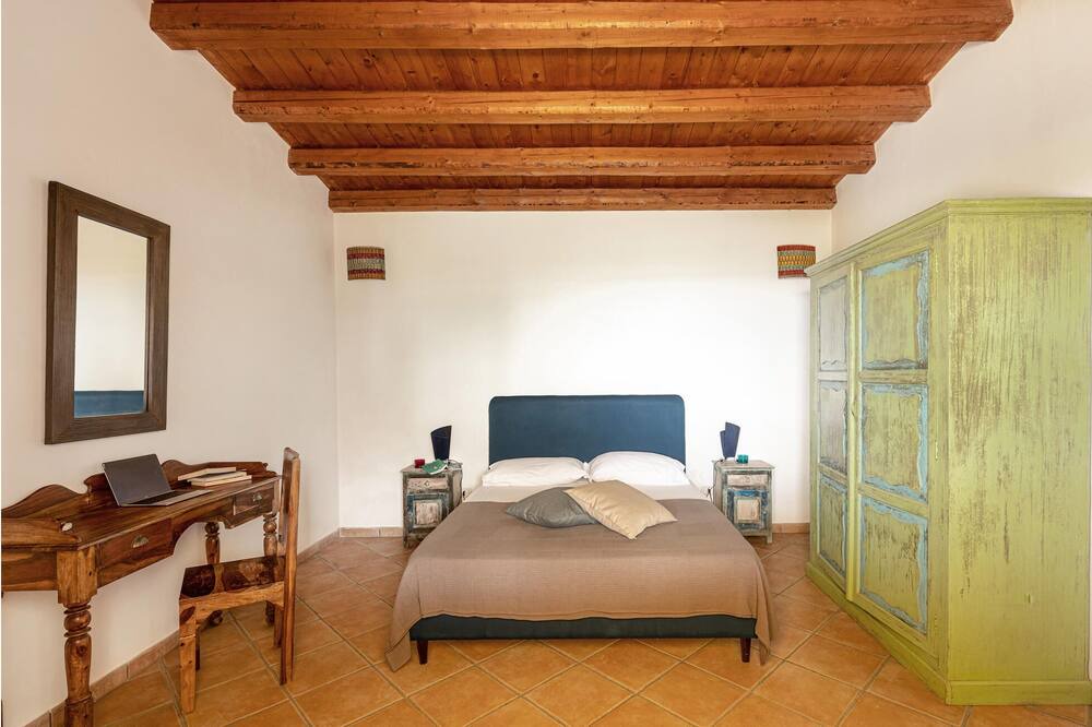 Photo of Bedroom in Campofelice di Roccella