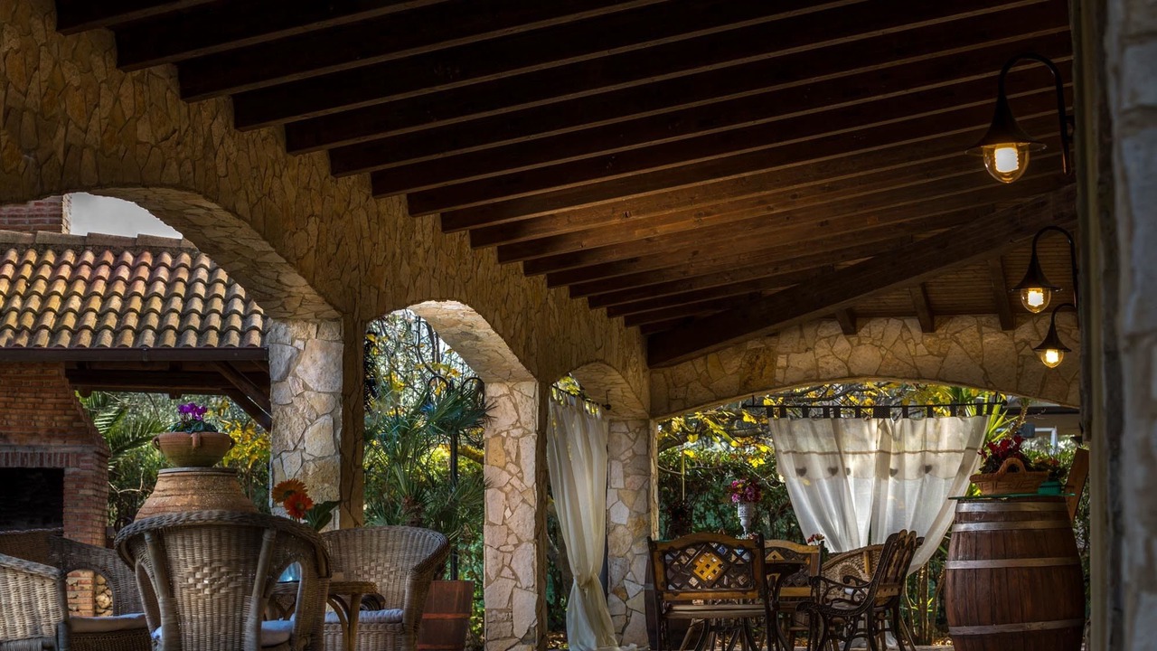 Photo of Patio Balcony in Nissoria