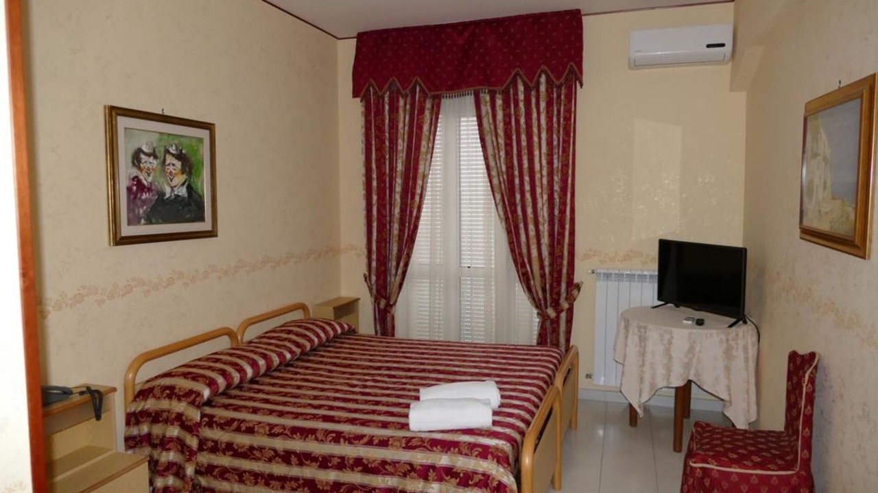 Photo of Bedroom in Mirabella Eclano