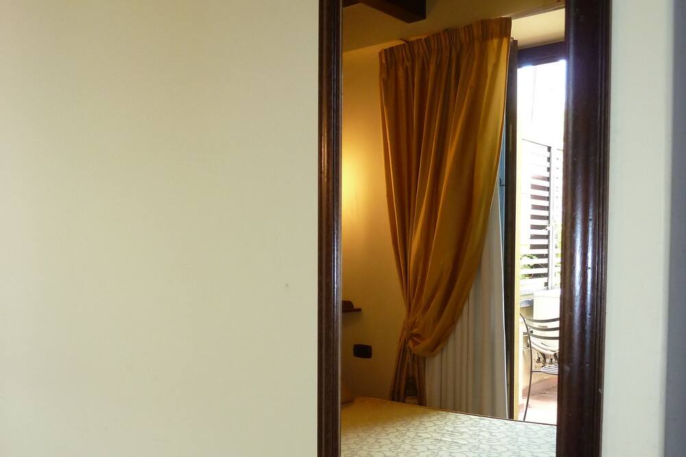 Photo of Bedroom in Gioia Tauro