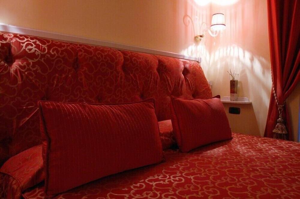 Photo of Bedroom in Gioia Tauro