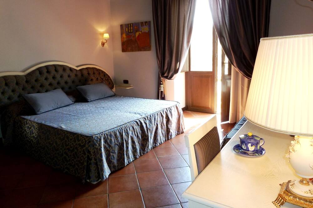 Photo of Bedroom in Gioia Tauro