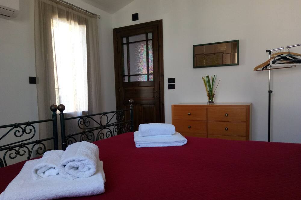 Photo of Bedroom in Mazzaforno
