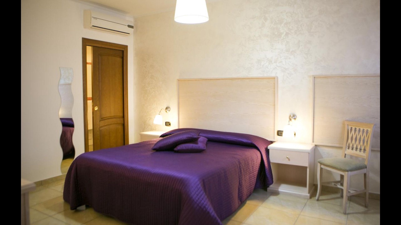 Photo of Bedroom in Corigliano Calabro