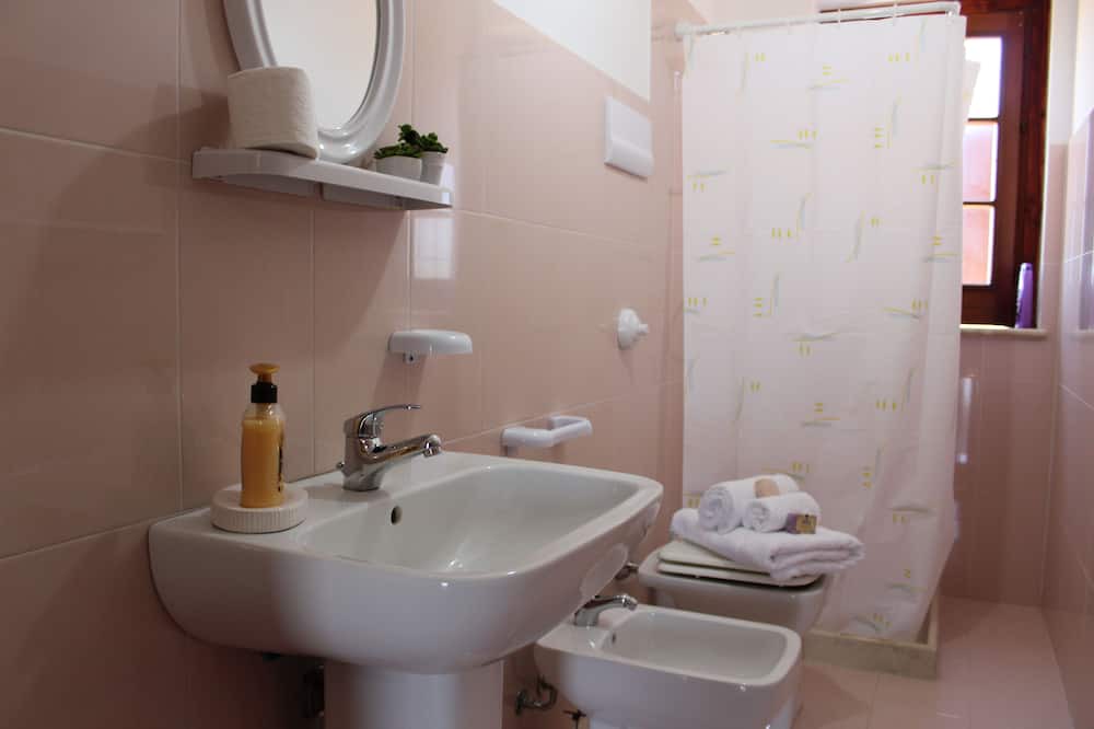 Photo of Bathroom in Partinico