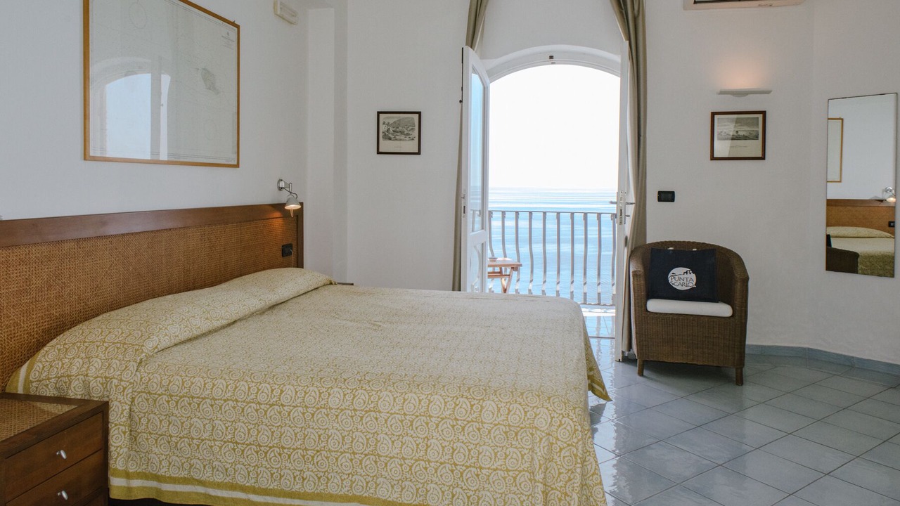 Photo of Bedroom in Malfa