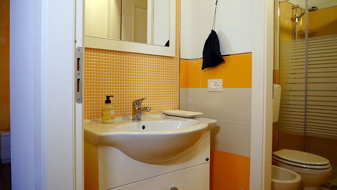 Photo of Bathroom in Longi