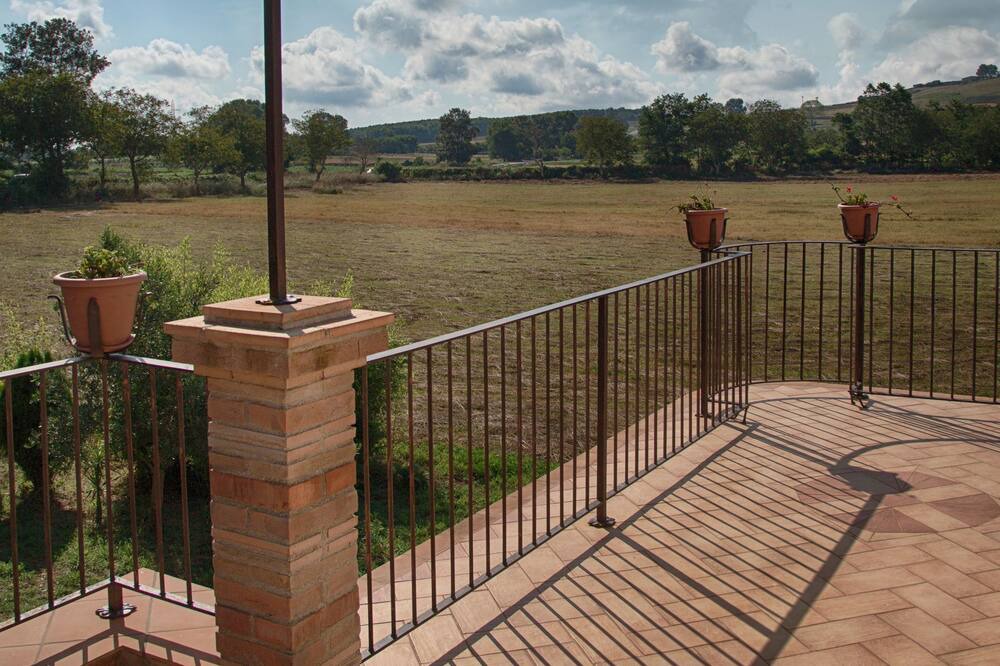 Photo of Patio Balcony in Filandari