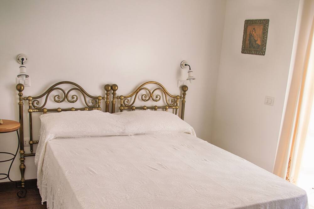 Photo of Bedroom in Filandari