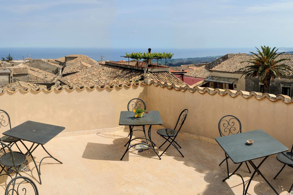 Photo of Patio Balcony in Gerace