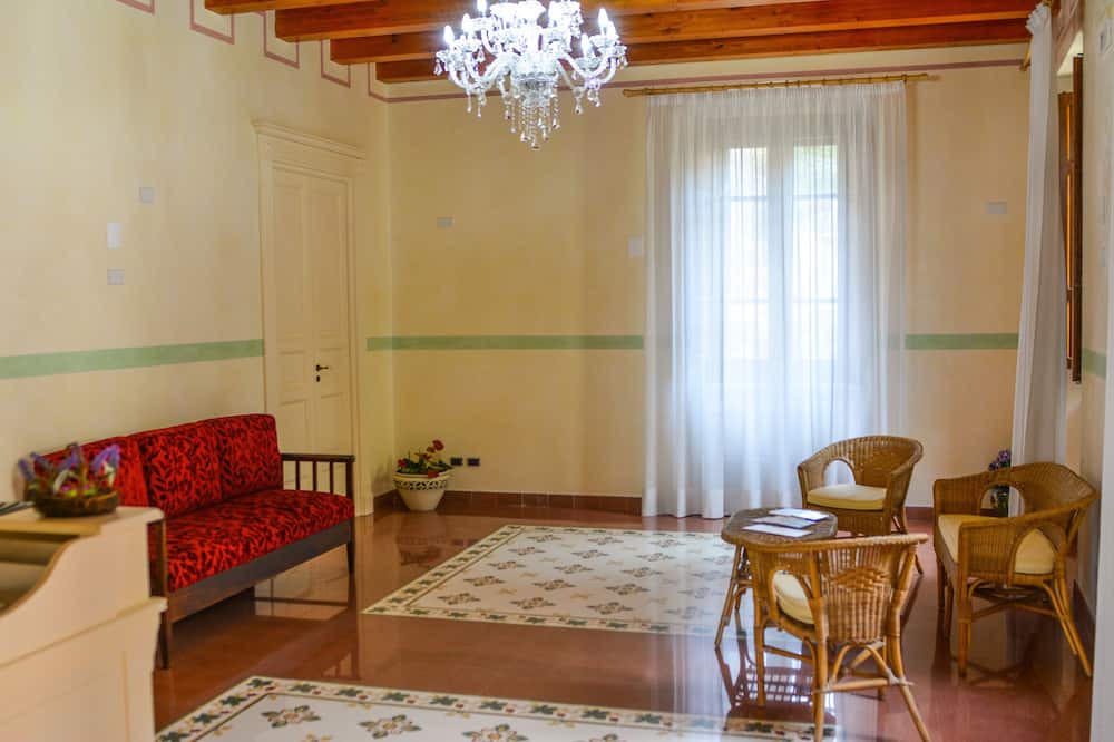 Photo of Livingroom in Gerace