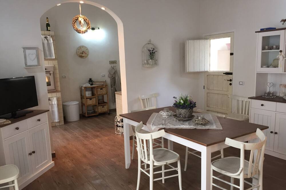 Photo of Kitchen in Granitola Torretta
