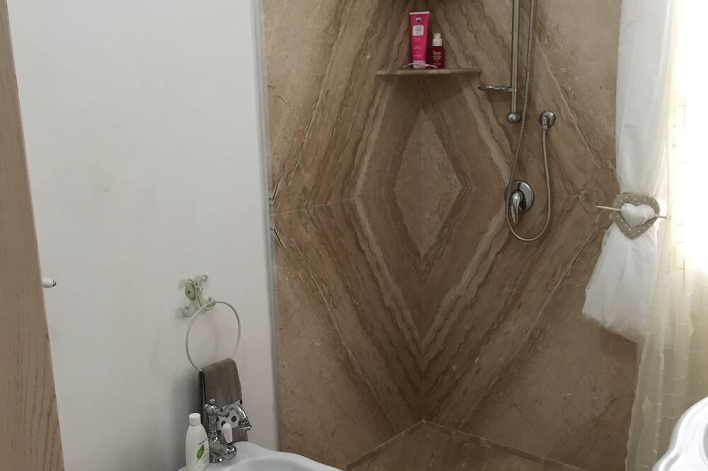 Photo of Bathroom in Granitola Torretta