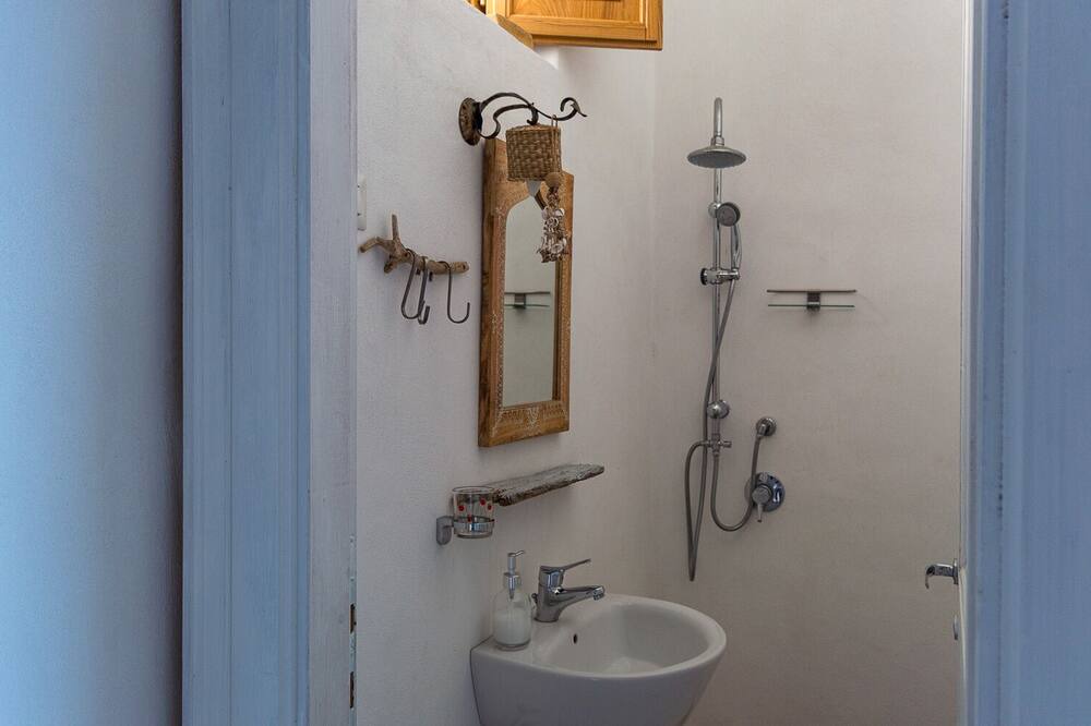 Photo of Bathroom in Stimpagnato
