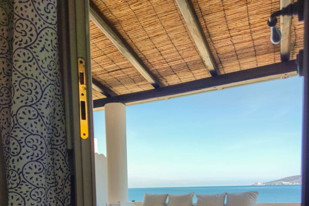Photo of Patio Balcony in Santa Marina Salina