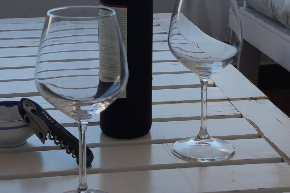 Photo of Patio Balcony in Santa Marina Salina