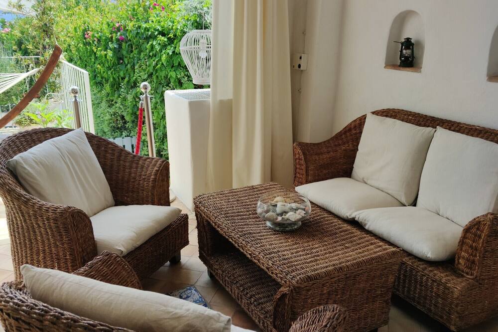 Photo of Patio Balcony in Santa Marina Salina