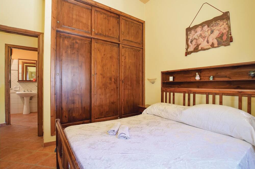 Photo of Others in Torre Colonna-sperone