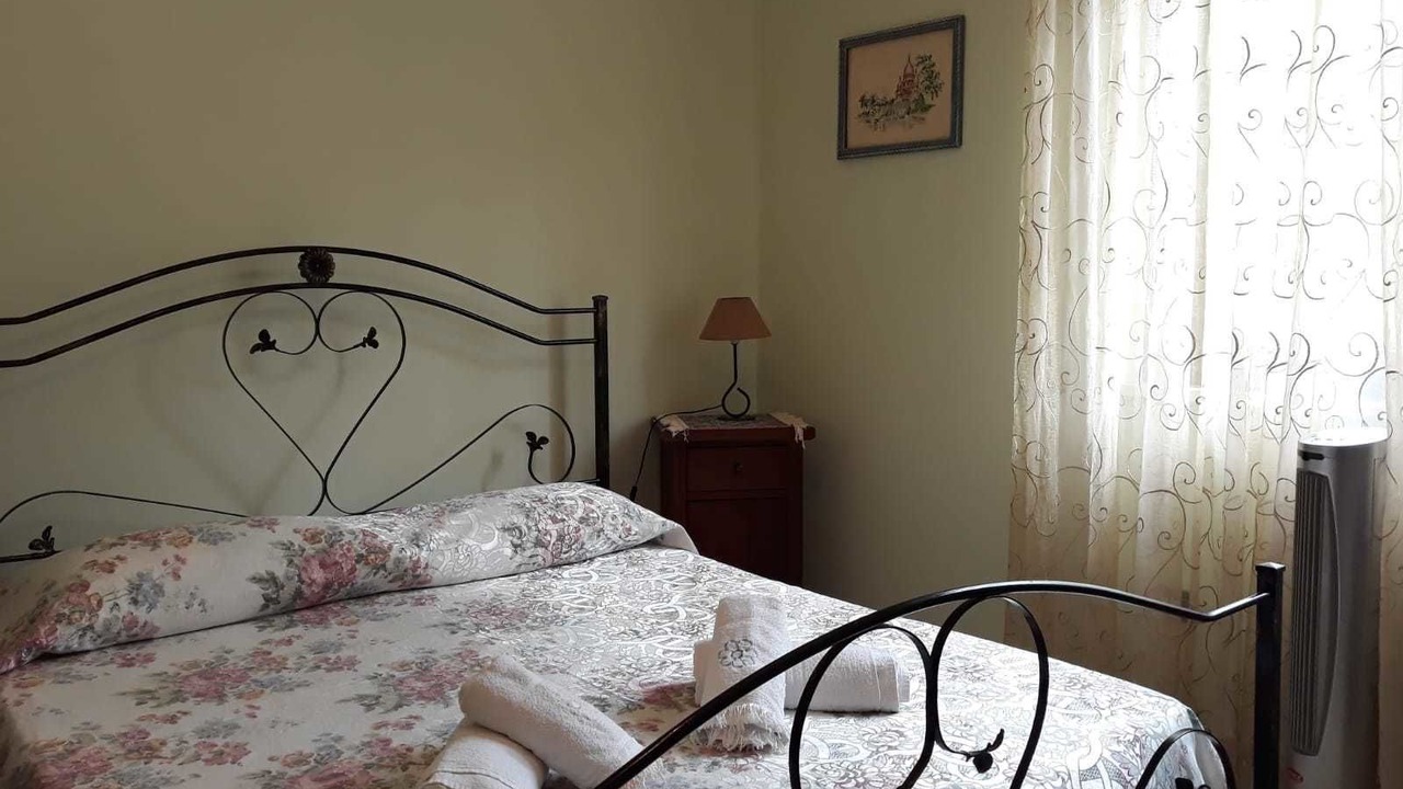 Photo of Bedroom in Paola