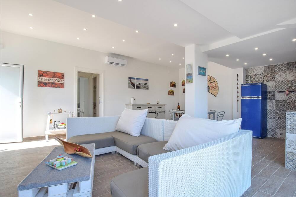 Photo of Bedroom in Torre Colonna-sperone