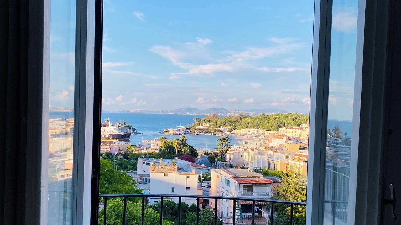 Photo of Bedroom in Ischia Porto