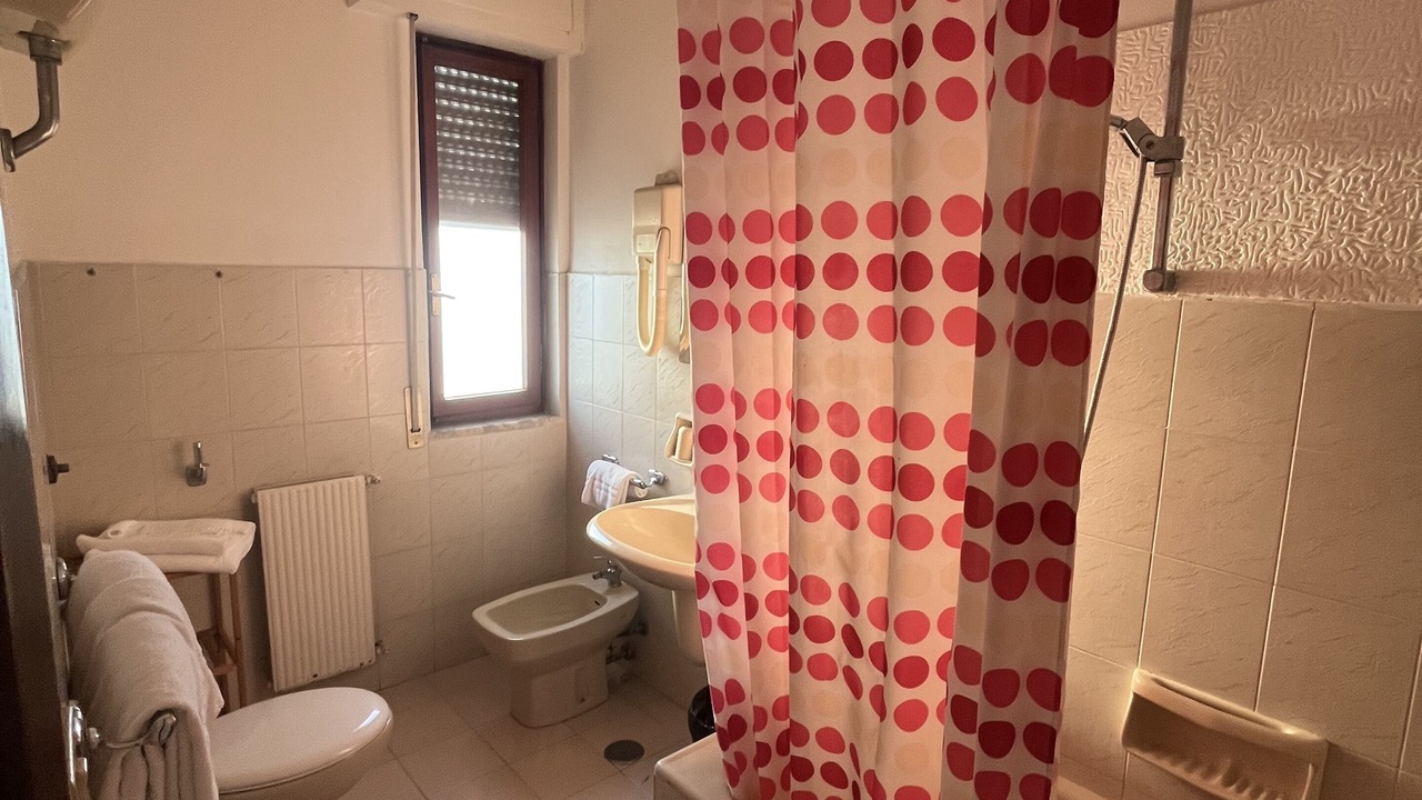Photo of Bathroom in Brindisi Histotic Center