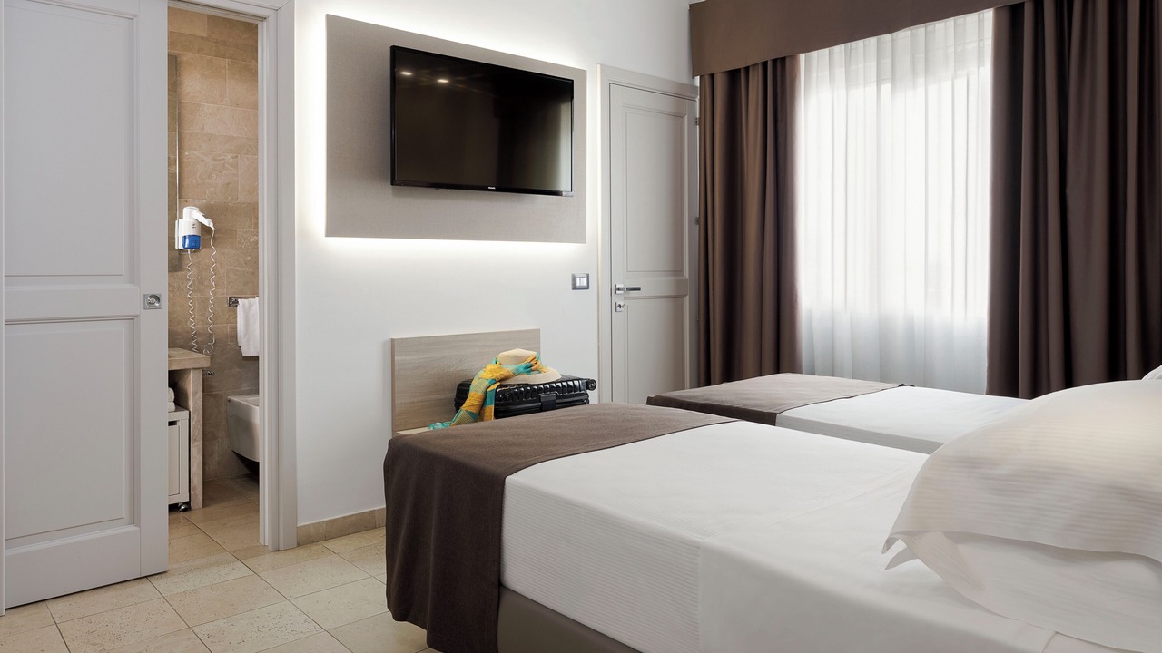 Photo of Bedroom in Noto Historic Centre