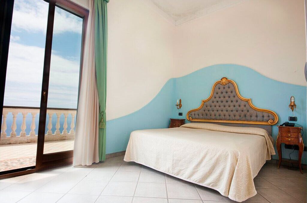 Photo of Bedroom in Pogerola