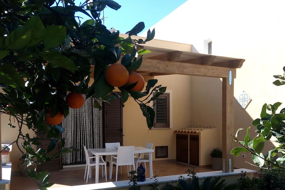Photo of Patio Balcony in Macari