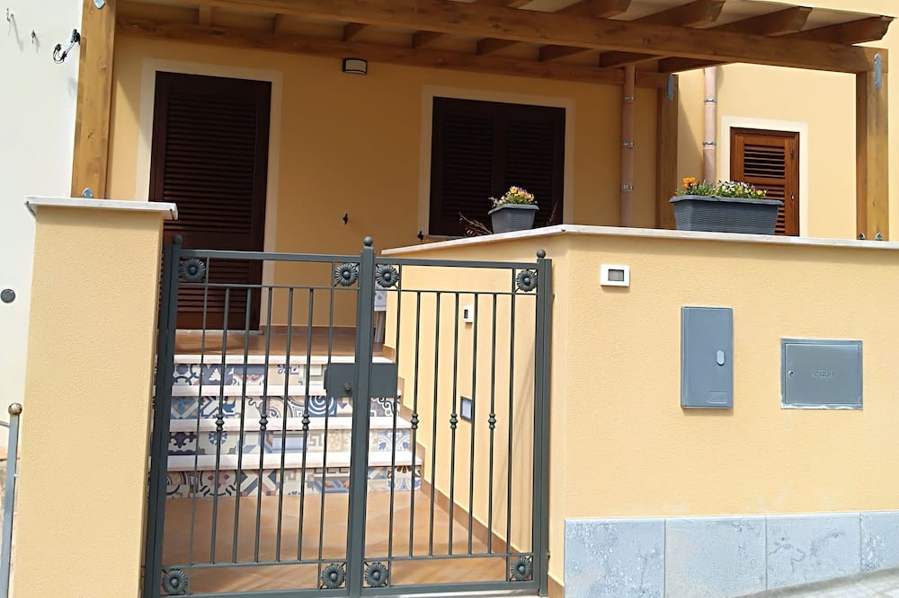 Photo of Outdoor in Macari