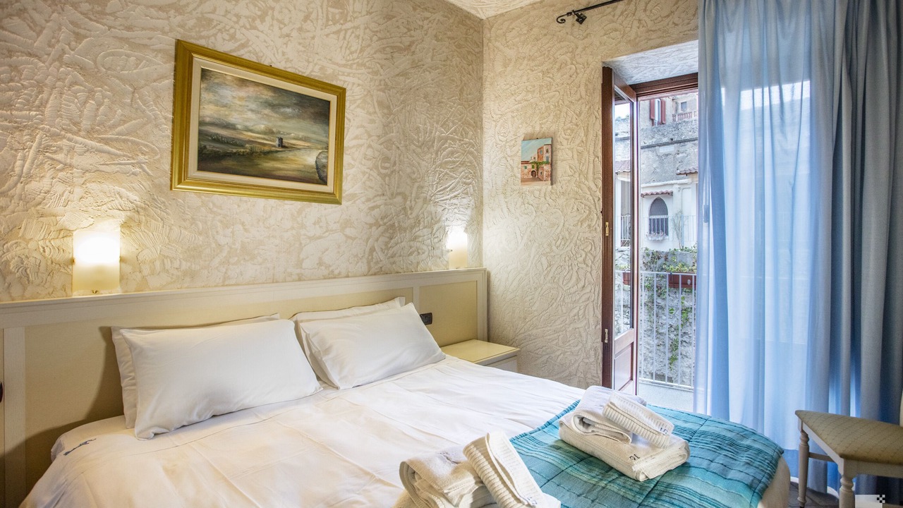 Photo of Bedroom in Tropea