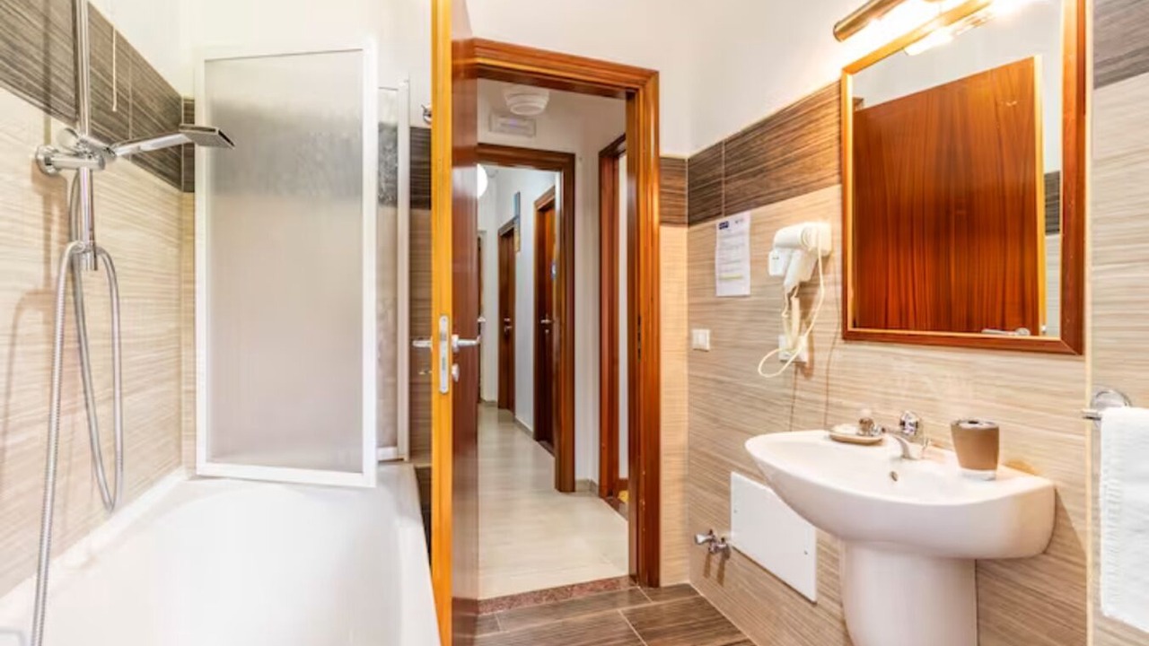 Photo of Bathroom in Sangineto