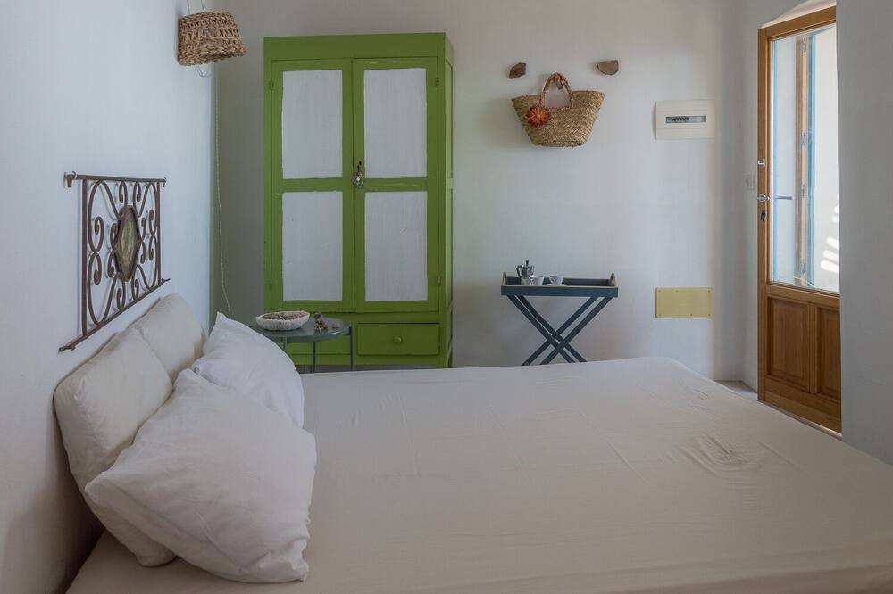 Photo of Bedroom in Filicudi Porto