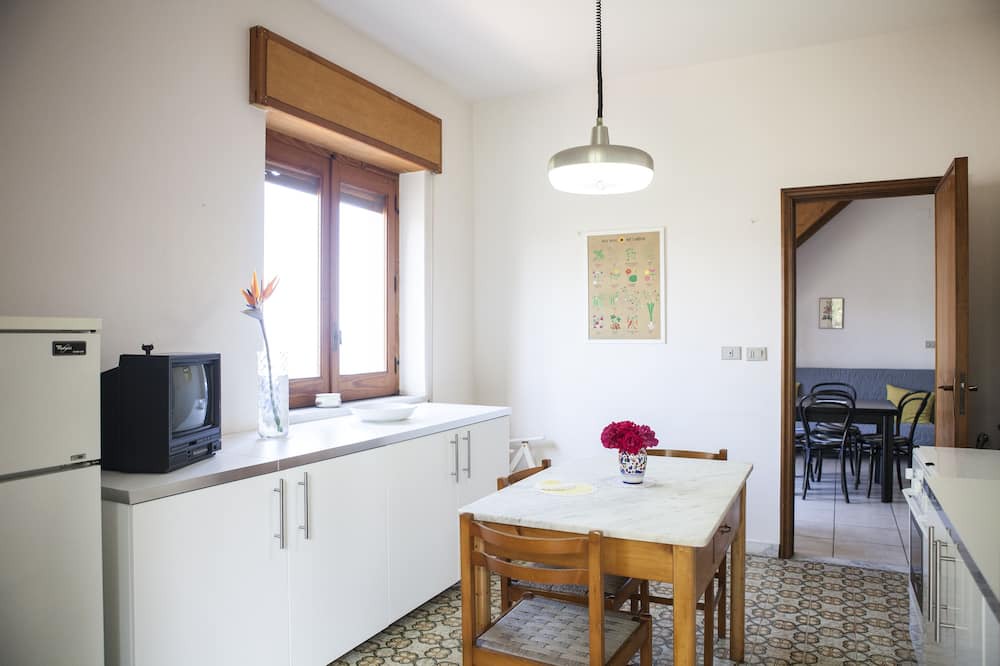 Photo of Kitchen in Archi