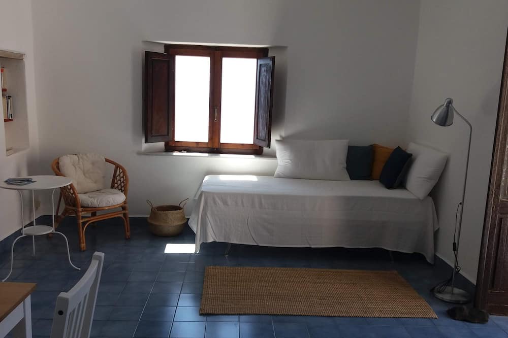 Photo of Bedroom in Alicudi Porto
