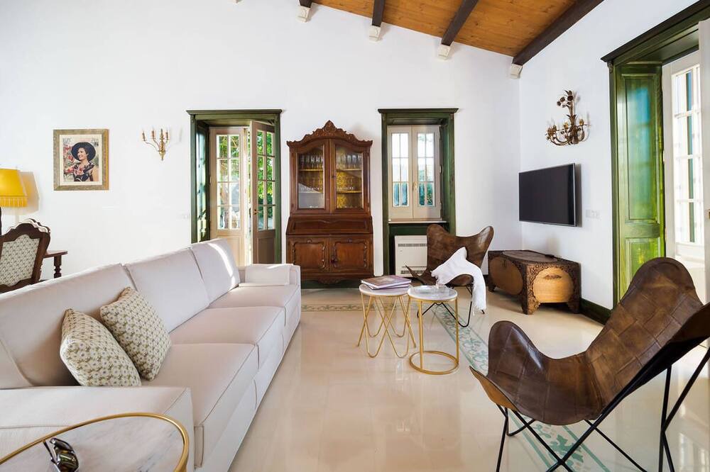 Photo of Livingroom in Fontane Bianche