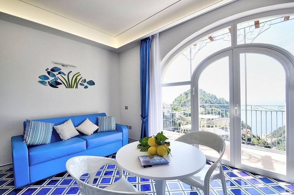 Photo of Livingroom in Pontone