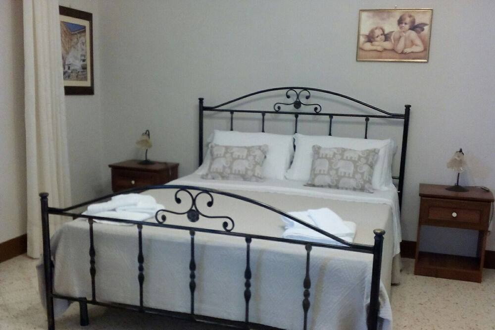 Photo of Bedroom in Sambuca di Sicilia