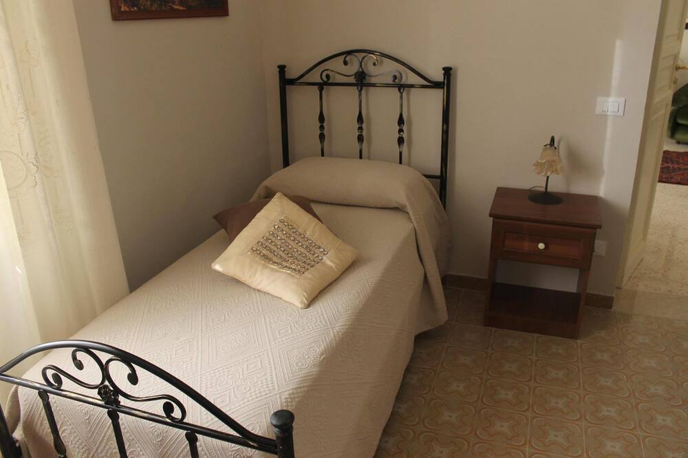 Photo of Bedroom in Sambuca di Sicilia