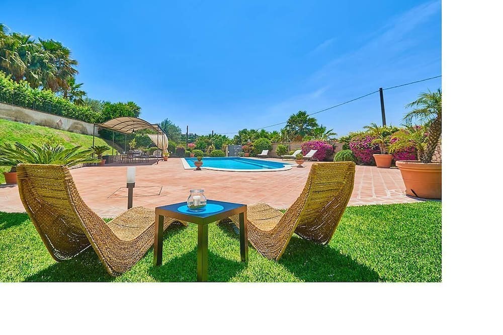Photo of Outdoor in Lentini