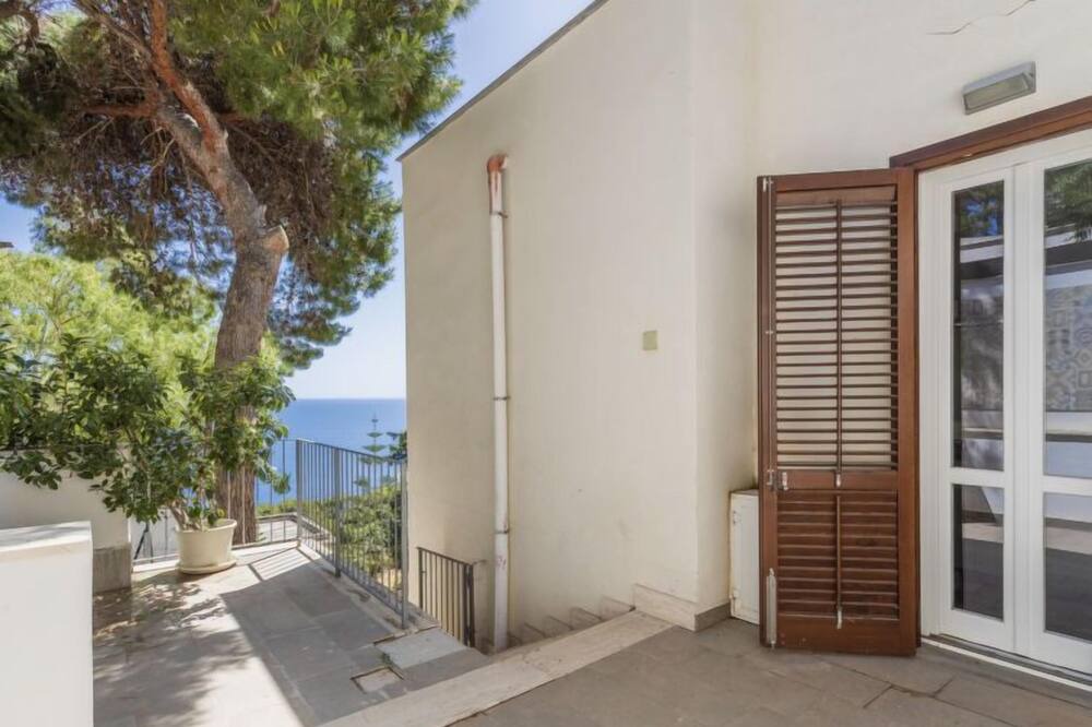 Photo of Patio Balcony in Addaura