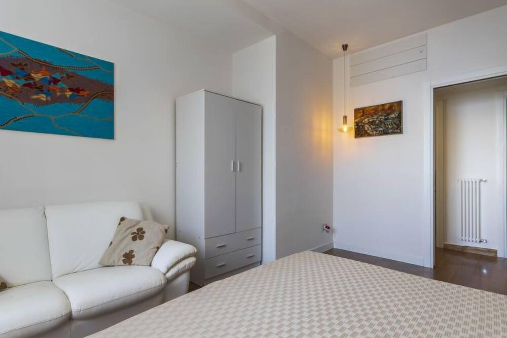Photo of Bedroom in Addaura