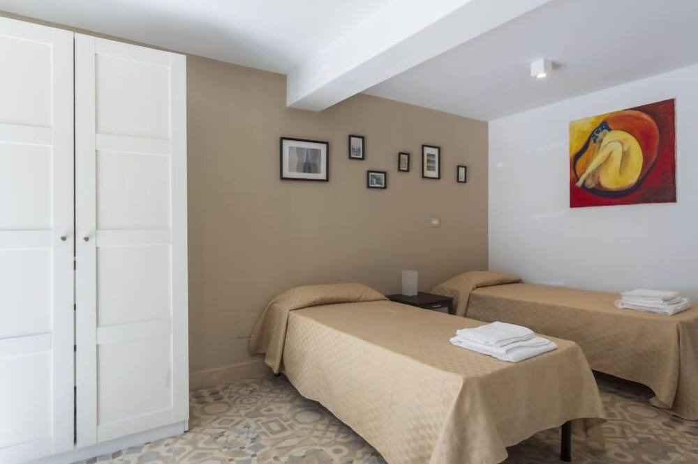 Photo of Bedroom in Addaura