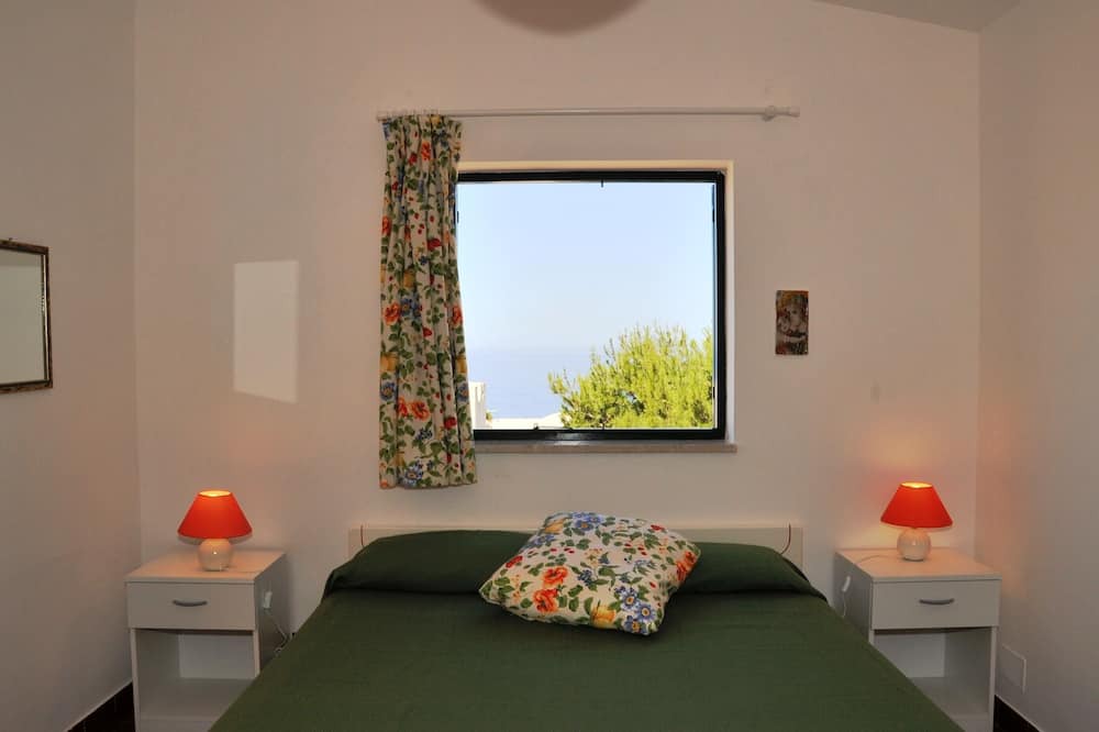 Photo of Bedroom in Macari