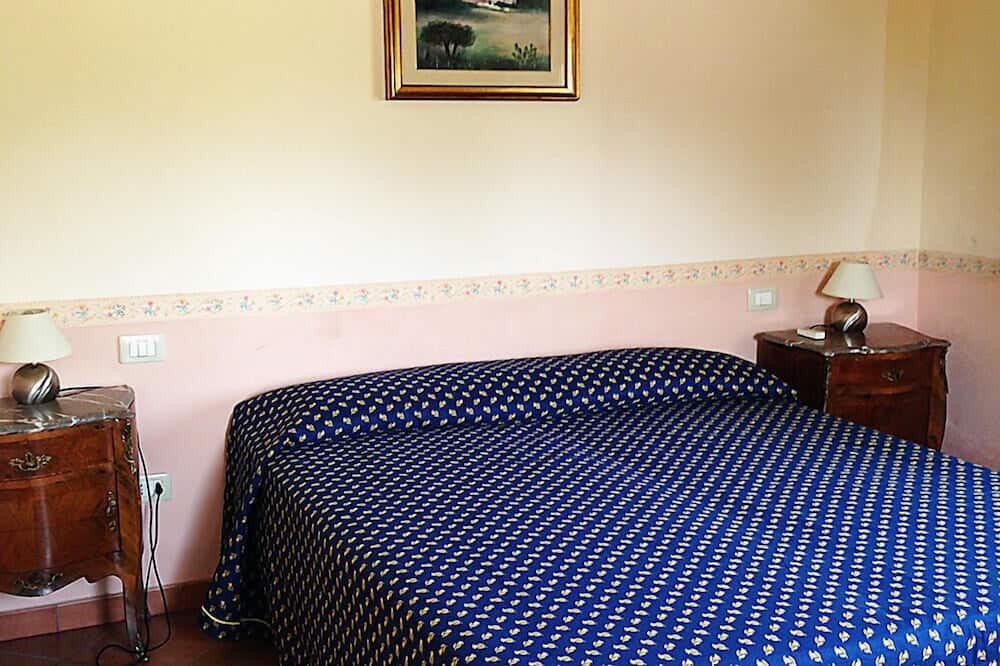 Photo of Bedroom in Naro