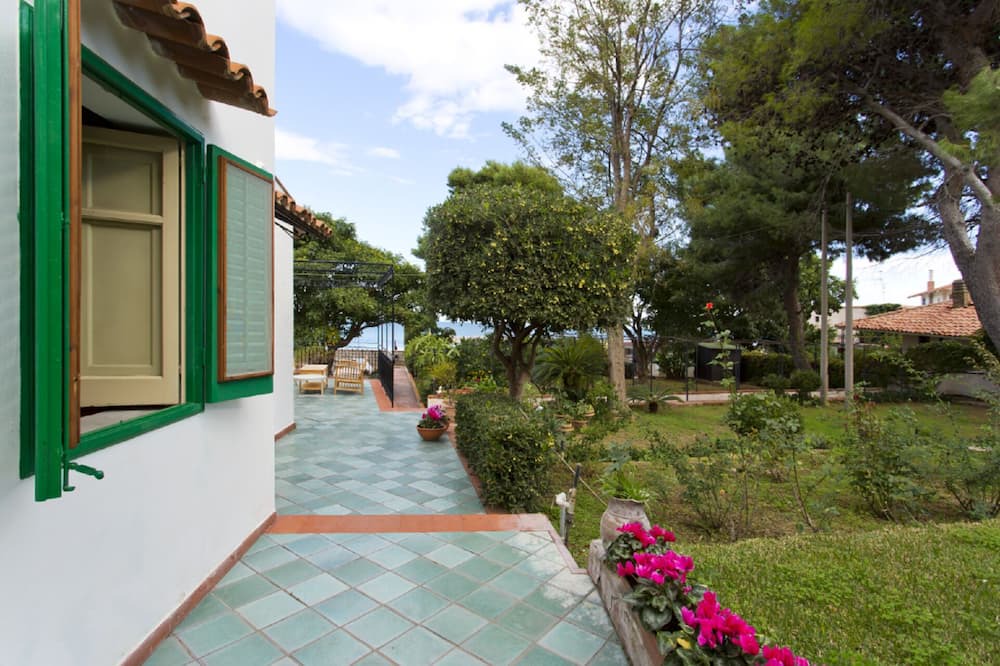 Photo of Outdoor in Trabia