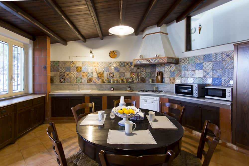 Photo of Kitchen in Trabia